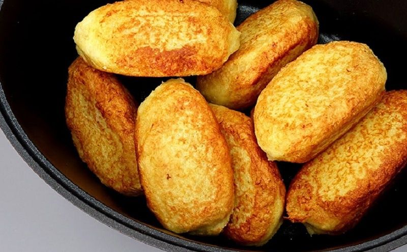 Откройте для себя белорусские колдуны: сочность и изысканный грибной соус