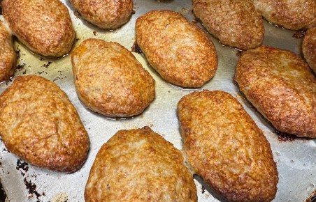 Секретный ингредиент для котлет: как сахар улучшает вкус