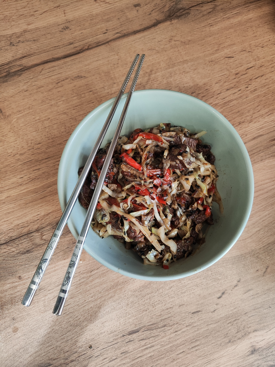 Нагруженная простота: говядина по?японски для быстрого семейного ужина