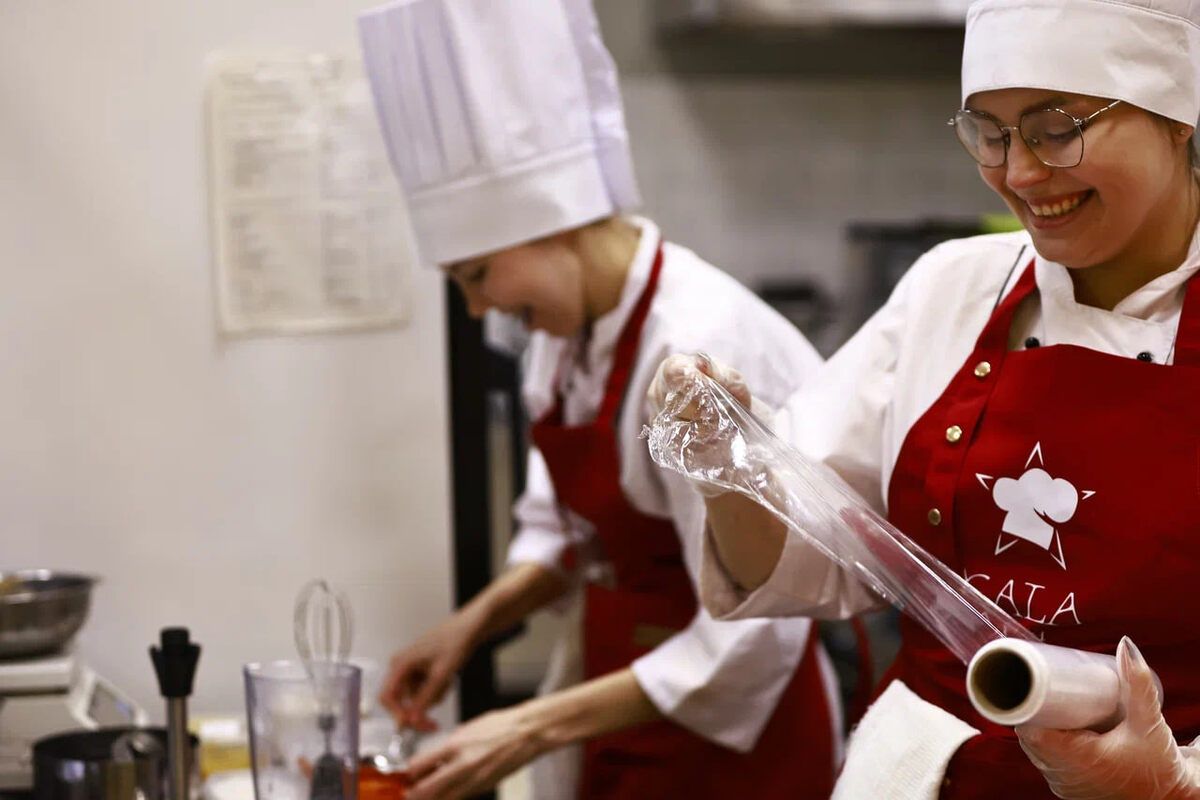 Кулинарная битва студентов: как прошел конкурс «Gala Ужин» в Казани