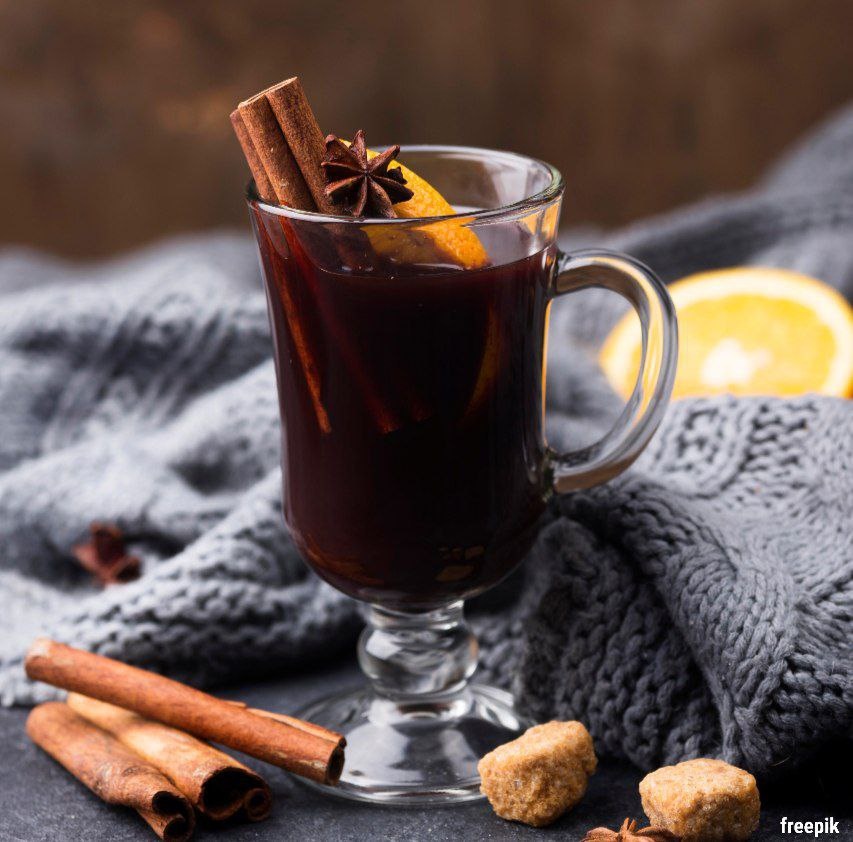 Глинтвейн: Почему сегодня стоит его отметить