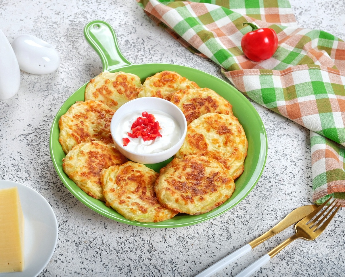 Простые кабачковые оладьи из духовки, которые удивят всех