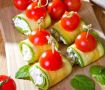 Рулетики из кабачков с сыром и чесноком: легкая закуска для любого стола
