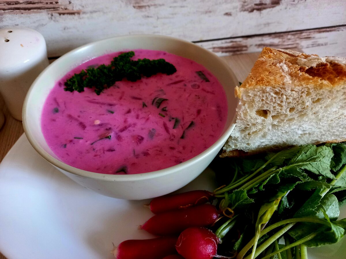 Освежающий свекольник на кефире: летний вкус из Беларуси