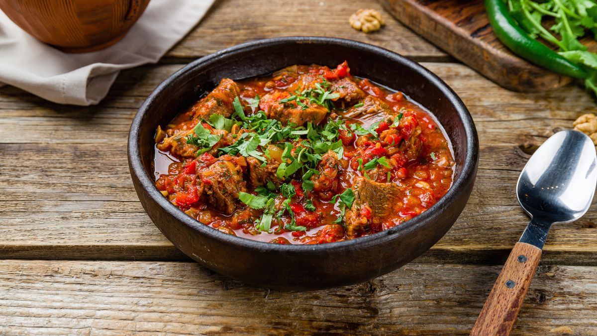 Чашушули: грузинское мясное счастье с кавказскими нотками