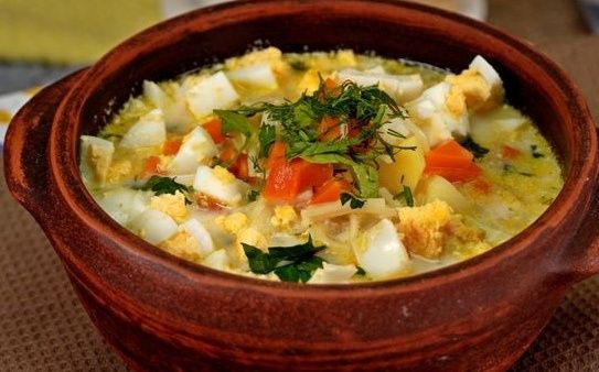 Молочный суп с вермишелью и яйцами: быстрое и вкусное домашние блюдо