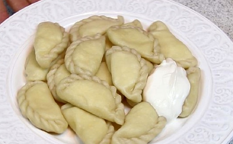 Неповторимые вареники с двойной начинкой: секреты уюта на вашей кухне