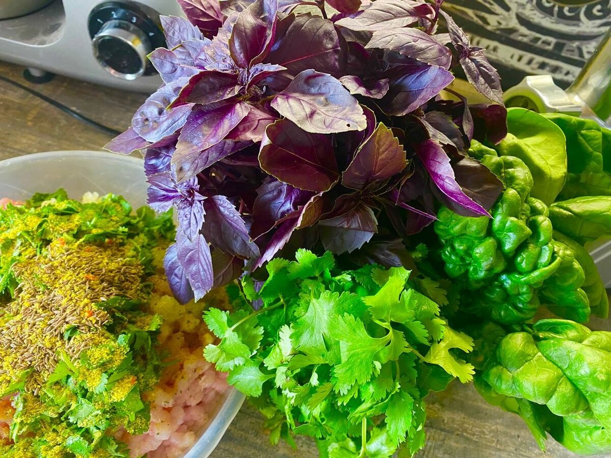 Как сохранить ароматный базилик на зиму: два простых способа