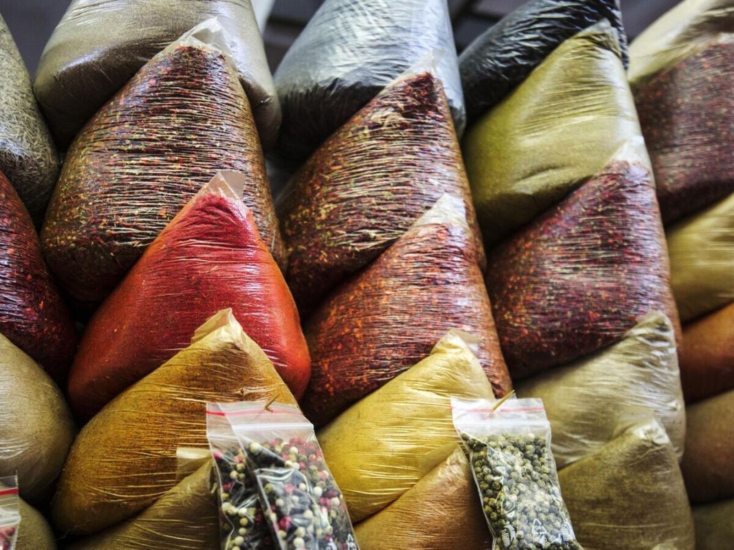 ����� ����� �������� ������ �������� � ������