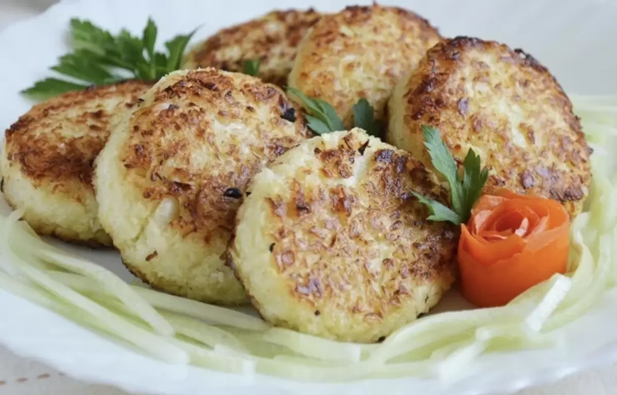 Как приготовить вкусные котлеты с капустой: секреты от шефа