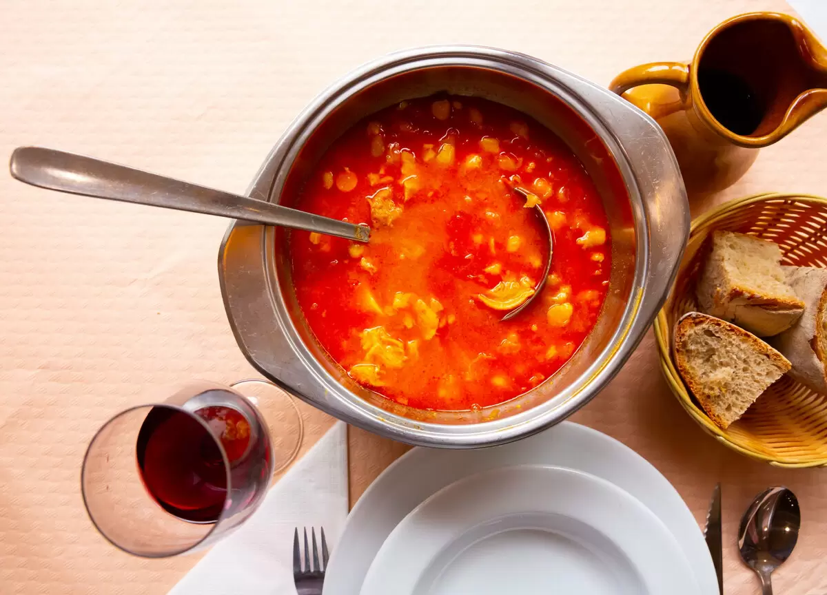 Постный борщ с фасолью и грибами