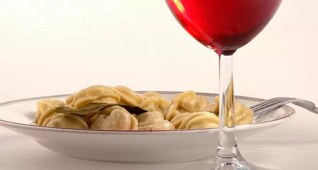 Идеальное вино к пельменям: неожиданные сочетания