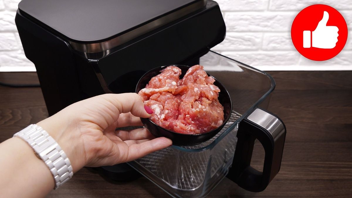 Нежные котлеты из фарша и грибов: быстро и вкусно с аэрогрилем