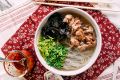 Гармония Востока: как китайский суп с бараниной и лапшой объединяет вкусы Сианя